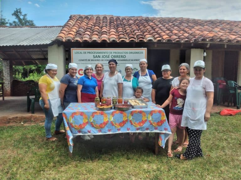 Capacitación a comité de Mujeres